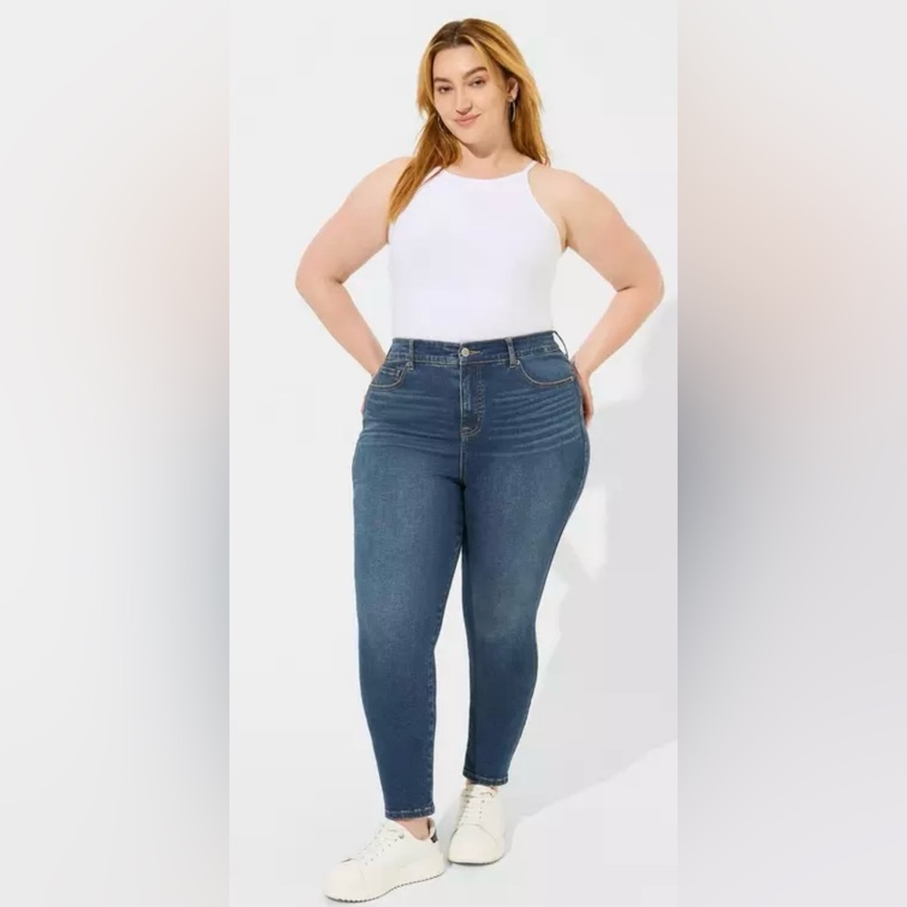 Torrid Trio Fit Skinny High-Rise Dark Blue Jeans -Like New, No Tag- Size 16-20S